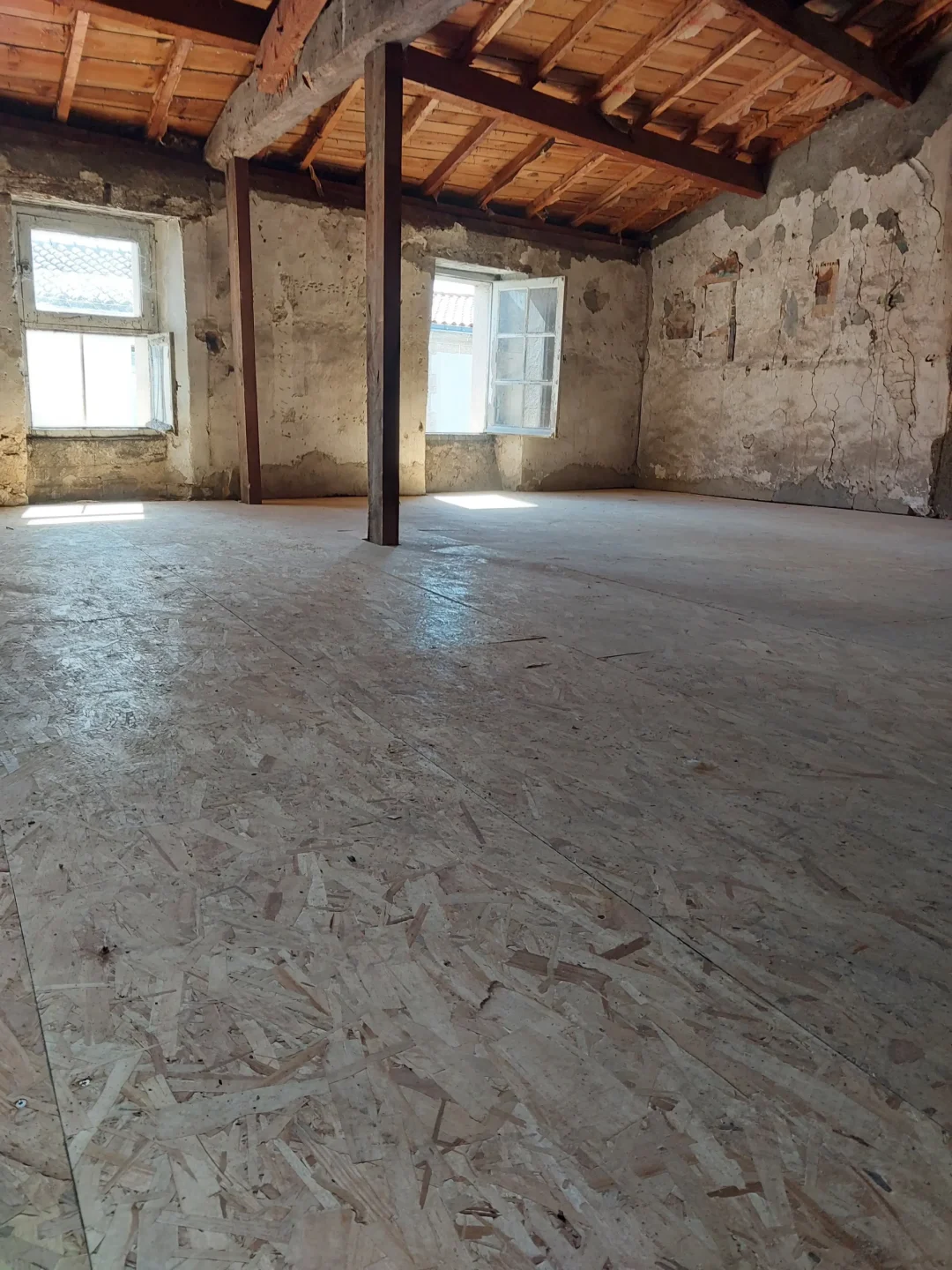 Création d&rsquo;un plancher en OSB aux Herbiers